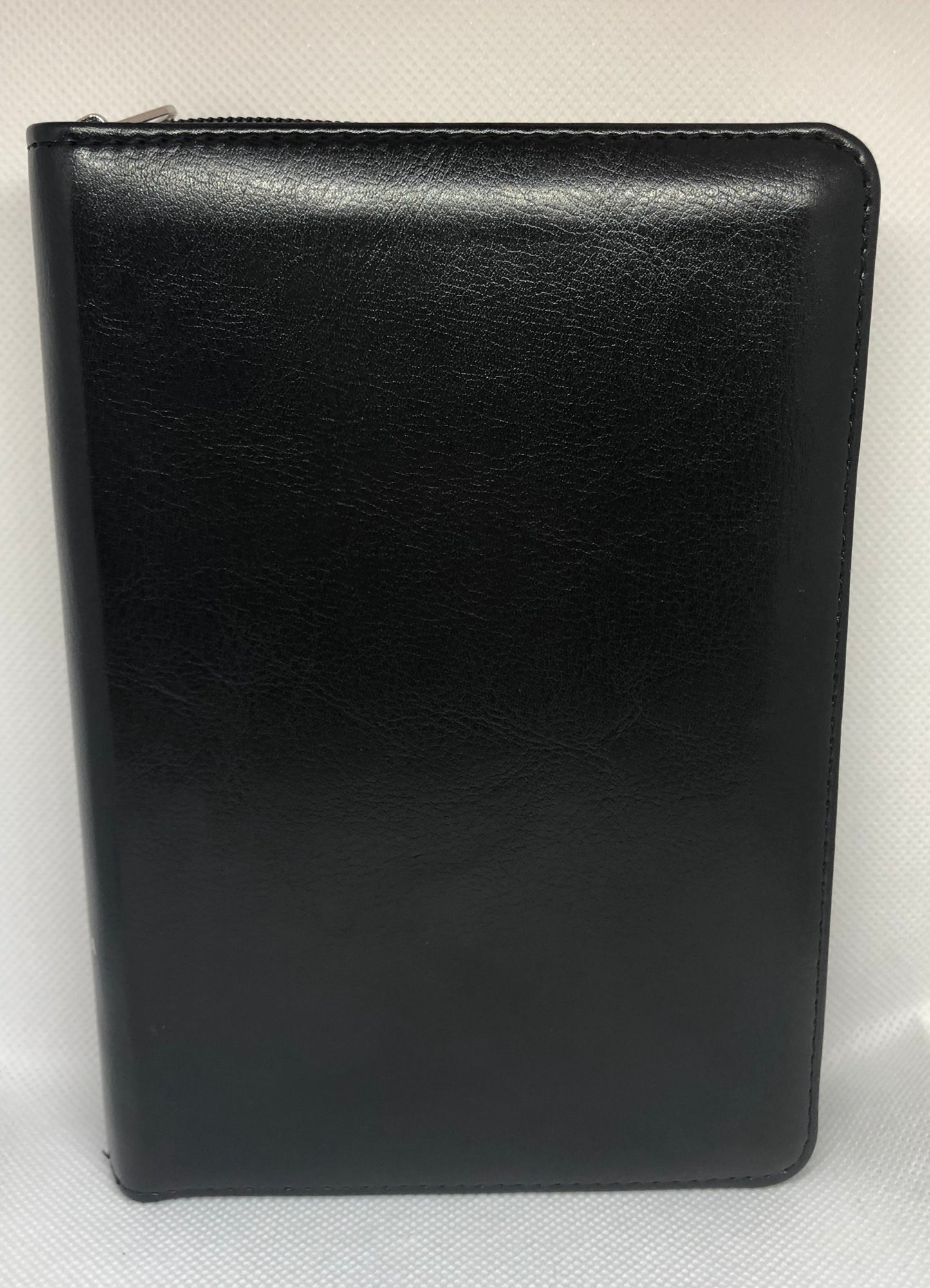 Biblia de Promesas Compacta RV60 - Piel Negra con Cierre